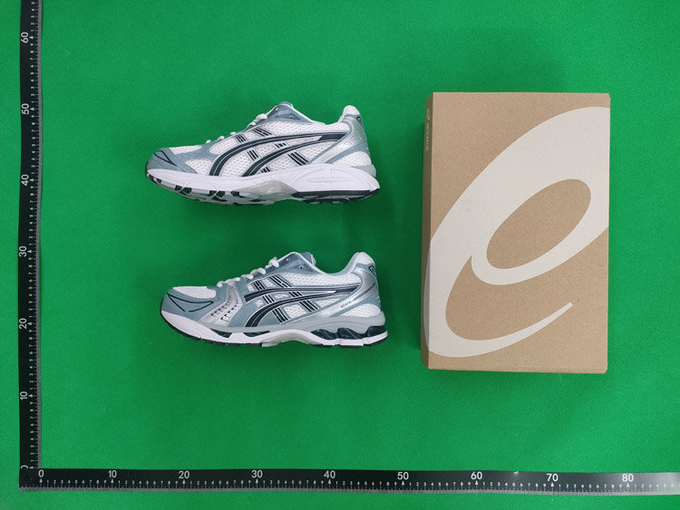 Zdjęcie QC 1 z 2 — ASICS Gel-Kayano 14 Sneakers [31 styles]
