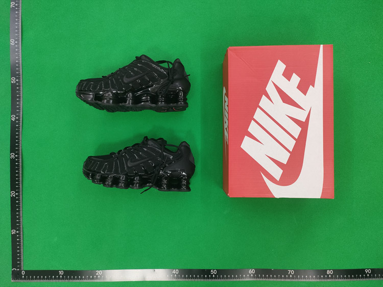 Zdjęcie QC 1 z 2 — Nike Shox R4 Sneakers [16 styles]