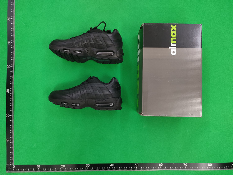 Zdjęcie QC 2 z 2 — Nike Air Max 95 Sneakers [24 styles]