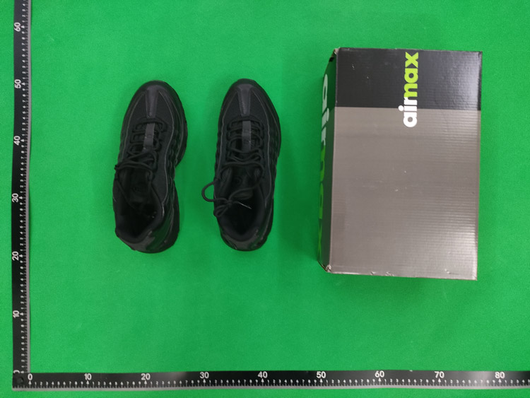 Zdjęcie QC 1 z 2 — Nike Air Max 95 Sneakers [24 styles]