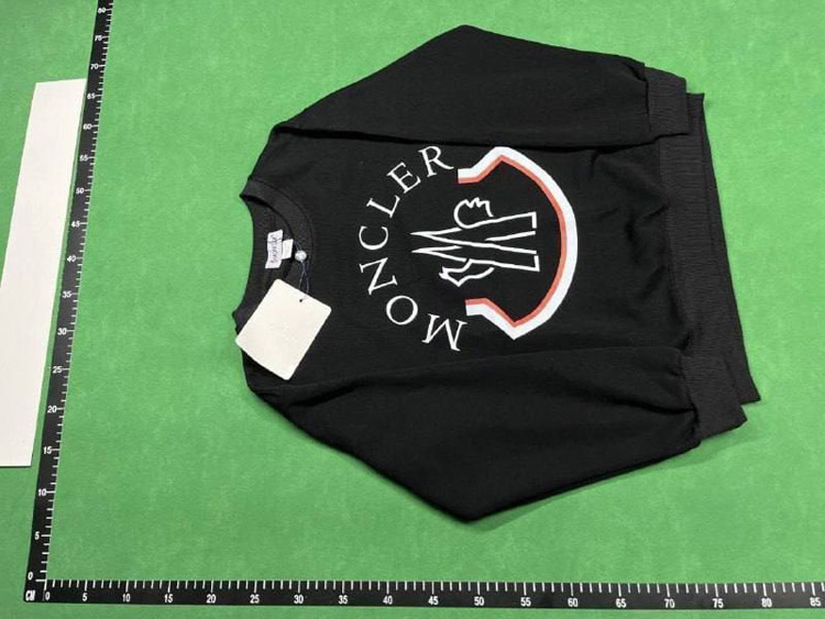 Zdjęcie QC 2 z 4 — Moncler Logo Print Crewneck Sweatshirt [40 styles]