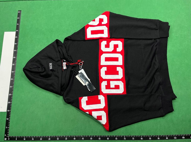 Zdjęcie QC 4 z 4 — GCDS Logo Band Hoodies & Sweaters [32 styles]
