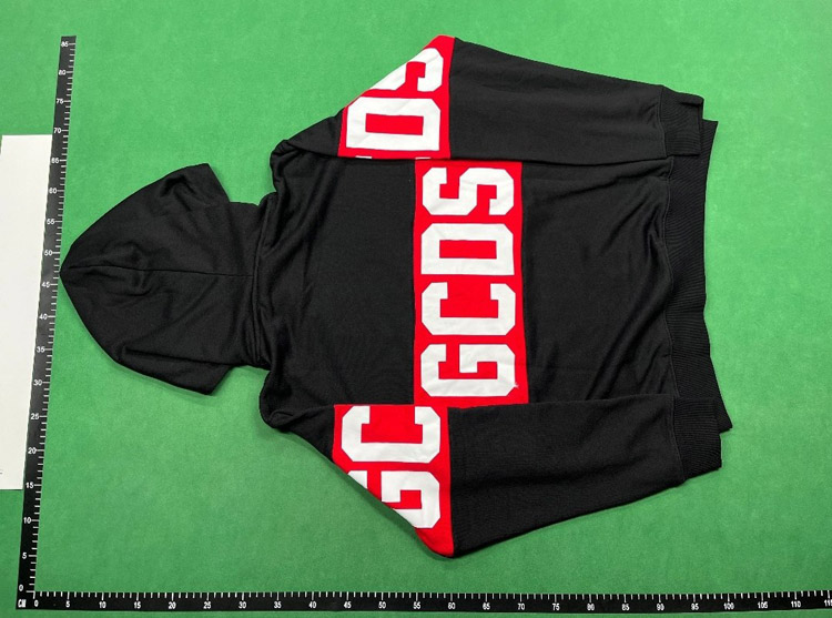 Zdjęcie QC 3 z 4 — GCDS Logo Band Hoodies & Sweaters [32 styles]