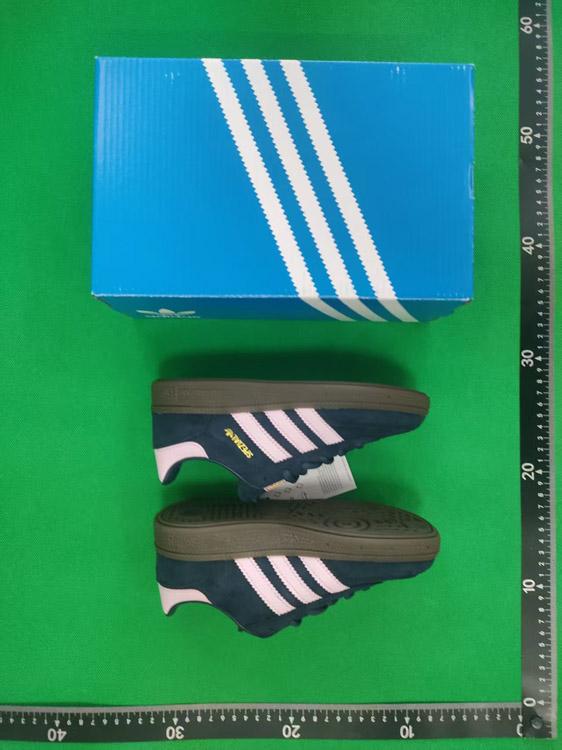 Zdjęcie QC 5 z 6 — Adidas Samba Sneakers [19 styles]