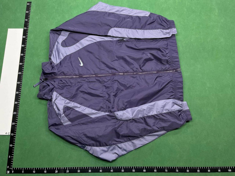 Zdjęcie QC 1 z 2 — Nike AeroLayer / Therma-FIT / Windrunner / Trail Collection Jackets & Vest Sets [35 styles]