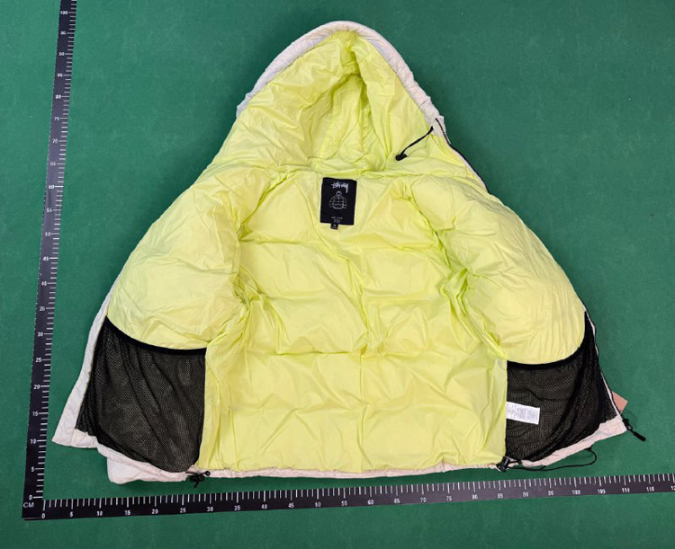 Zdjęcie QC 1 z 4 — Stüssy Diamond Quilted Puffer Jacket [3 styles]
