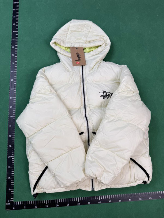 Zdjęcie QC 4 z 4 — Stüssy Diamond Quilted Puffer Jacket [3 styles]
