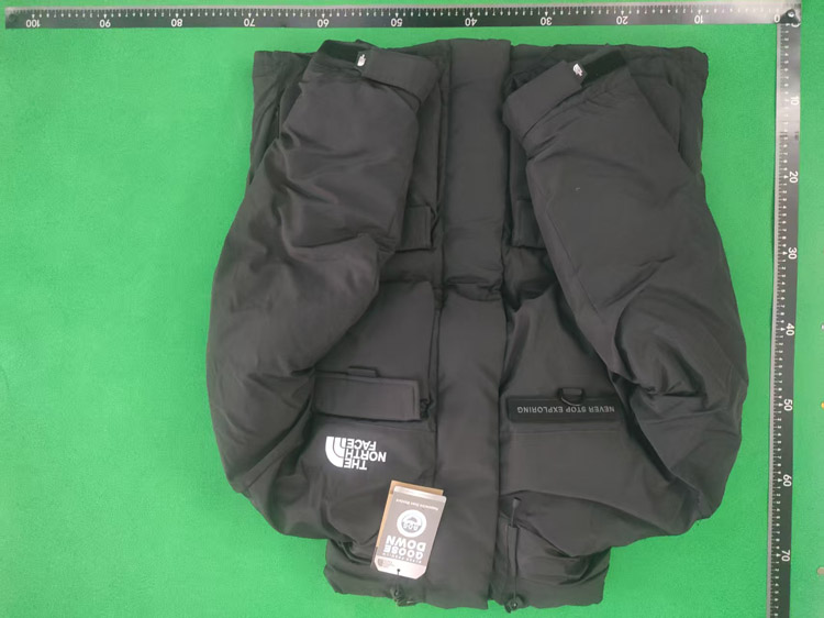 Zdjęcie QC 2 z 2 — The North Face Mountain Light Jacket [27 styles]