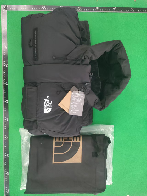 Zdjęcie QC 1 z 2 — The North Face Mountain Light Jacket [27 styles]