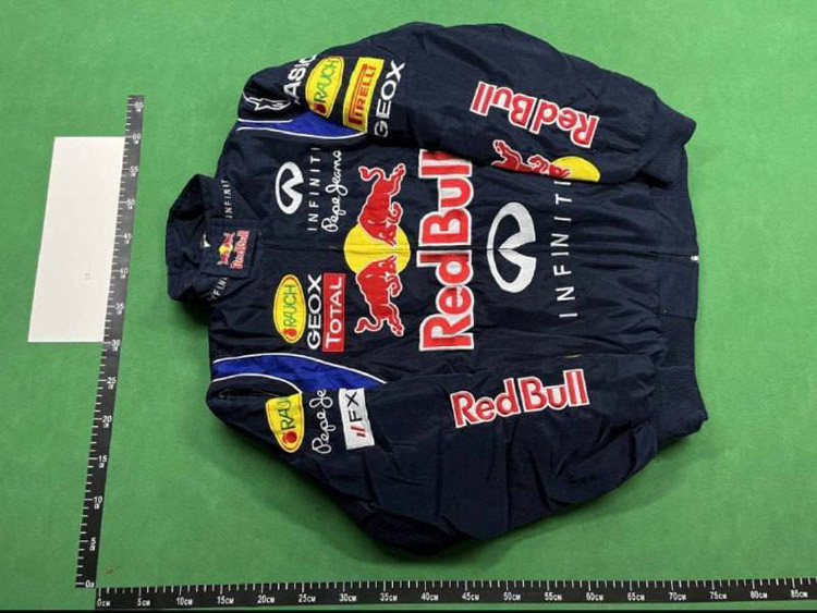Zdjęcie QC 2 z 3 — Ferrari, Red Bull, Subaru Rally Team Official Racing Jackets [11 styles]