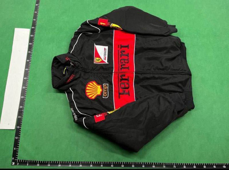Zdjęcie QC 1 z 3 — Ferrari, Red Bull, Subaru Rally Team Official Racing Jackets [11 styles]