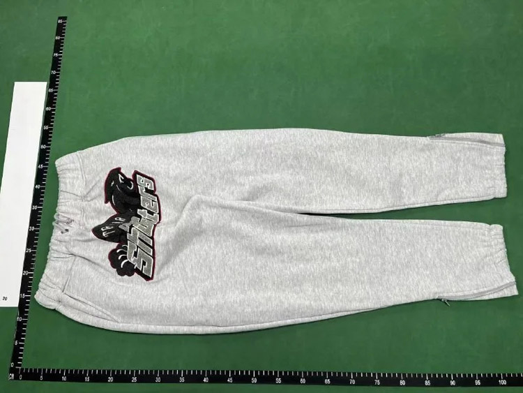 Zdjęcie QC 2 z 4 — Trapstar Logo Hoodie & Jogger Set [40 styles]