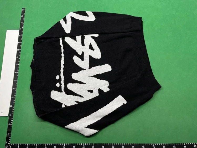 Zdjęcie QC 3 z 5 — Stussy Classic Logo Hoodies & Long-Sleeve Sweatshirts [40 styles]