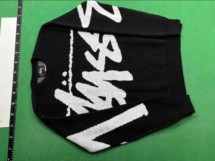 Zdjęcie QC 2 z 5 — Stussy Classic Logo Hoodies & Long-Sleeve Sweatshirts [40 styles]