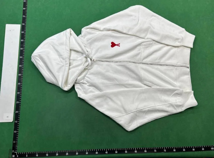 Zdjęcie QC 5 z 5 — Ami Paris Heart Logo Zip-Up Hoodie [8 styles]