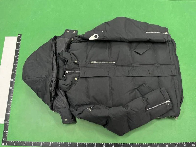 Zdjęcie QC 1 z 3 — Moose Knuckles Parka Jackets [35 styles]