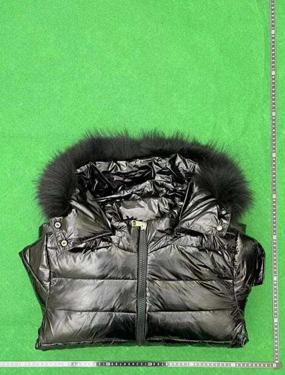 Zdjęcie QC 3 z 3 — Moncler Maya Puffer Jackets [39 styles]