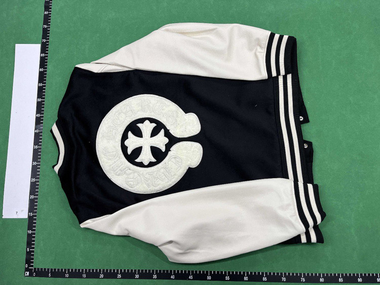 Zdjęcie QC 5 z 6 — Chrome Hearts CH Varsity Jacket