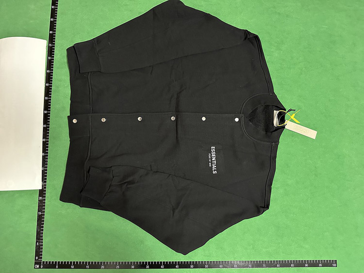 Zdjęcie QC 1 z 3 — Fear of God Essentials Zip-Up Jacket [3 styles]