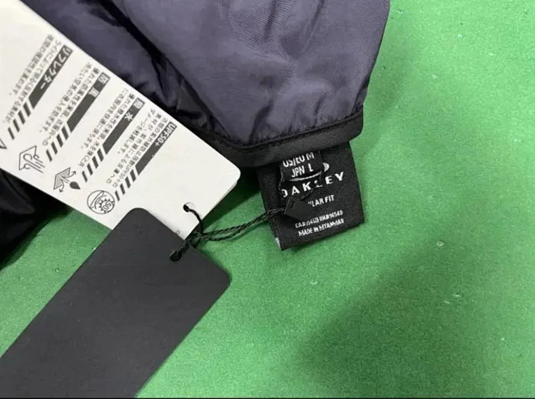 Zdjęcie QC 2 z 4 — Oakley Windblock Jacket