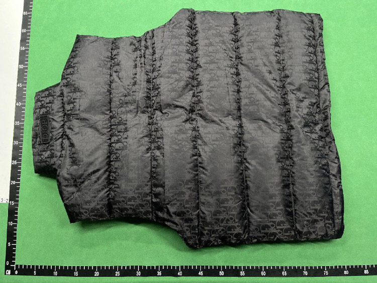Zdjęcie QC 3 z 3 — GG Supreme Puffer Vest [7 styles]