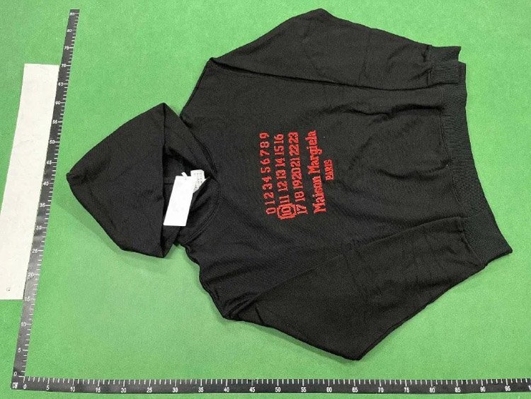 Zdjęcie QC 4 z 4 — Maison Margiela MM10 Hoodies [40 styles]