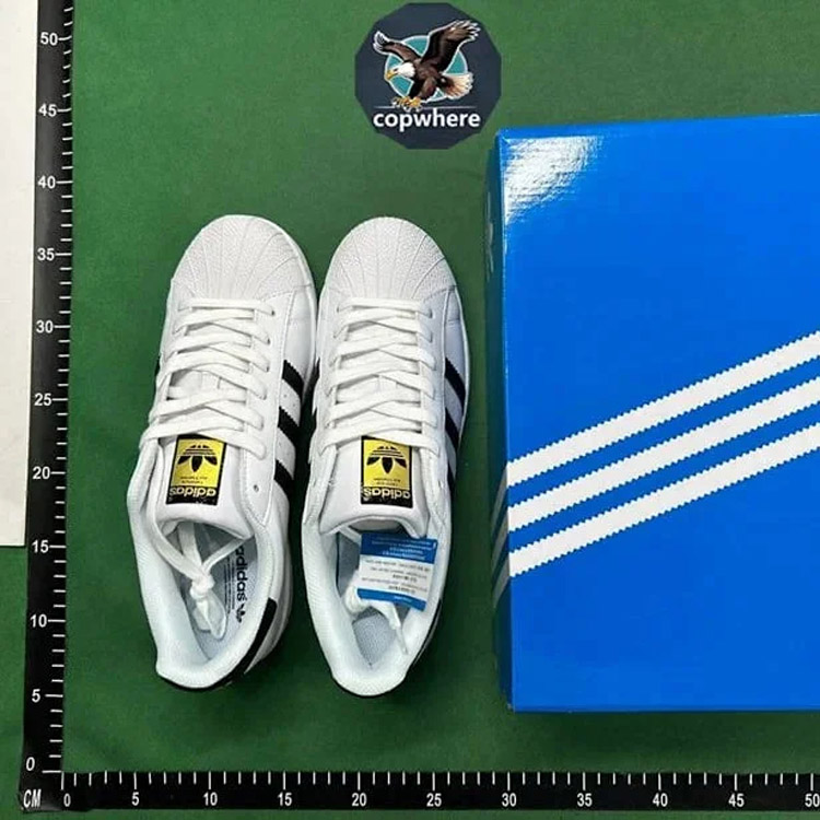 Zdjęcie QC 3 z 3 — Adidas Superstar Sneakers [13 styles]