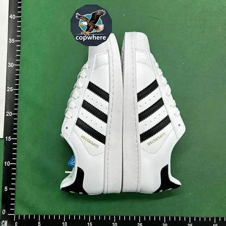 Zdjęcie QC 1 z 3 — Adidas Superstar Sneakers [13 styles]