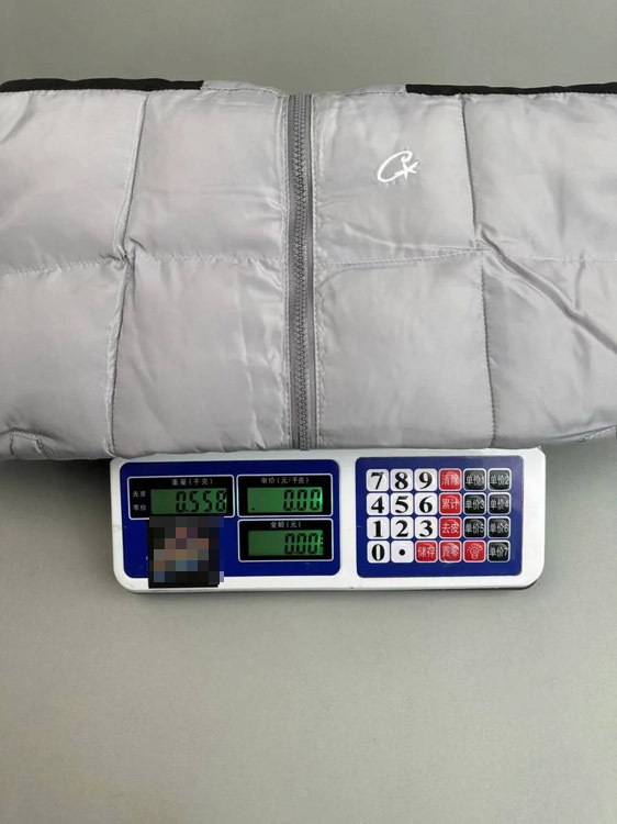 Zdjęcie QC 4 z 5 — Calvin Klein CK Puffer Vest [2 styles]
