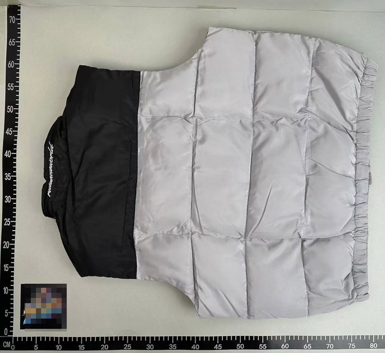 Zdjęcie QC 3 z 5 — Calvin Klein CK Puffer Vest [2 styles]