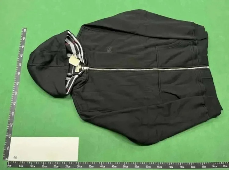 Zdjęcie QC 3 z 6 — Burberry Vintage Check Hoodie & Sweater Collection [30 styles]