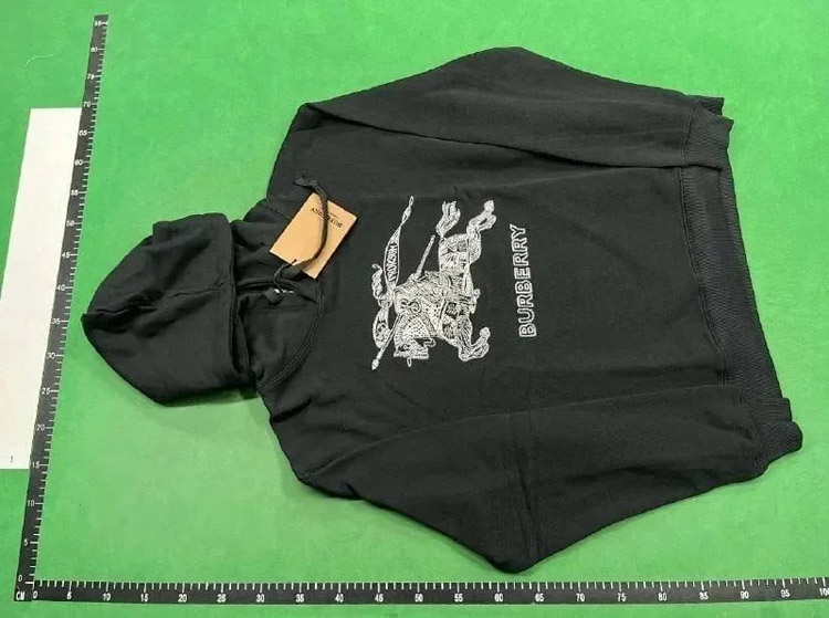 Zdjęcie QC 1 z 6 — Burberry Vintage Check Hoodie & Sweater Collection [30 styles]