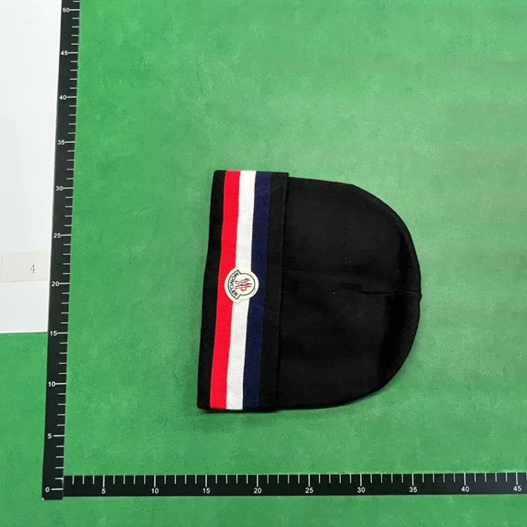 Zdjęcie QC 5 z 5 — Moncler Logo Knit Beanie, Scarf & Gloves Set [18 styles]