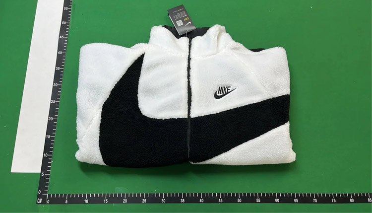 Zdjęcie QC 2 z 3 — Nike Swoosh Sherpa Fleece Jacket & Vest [6 styles]