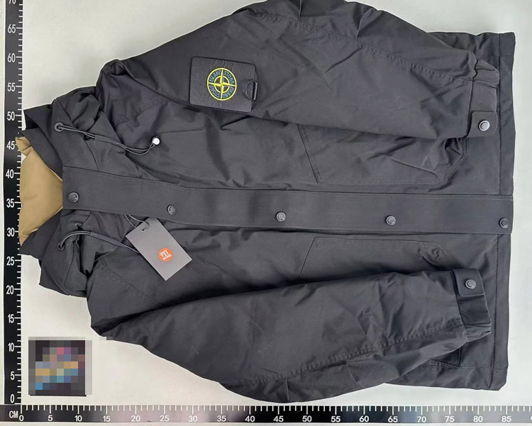 Zdjęcie QC 4 z 4 — Stone Island Compass Patch Hooded Jacket [9 styles]