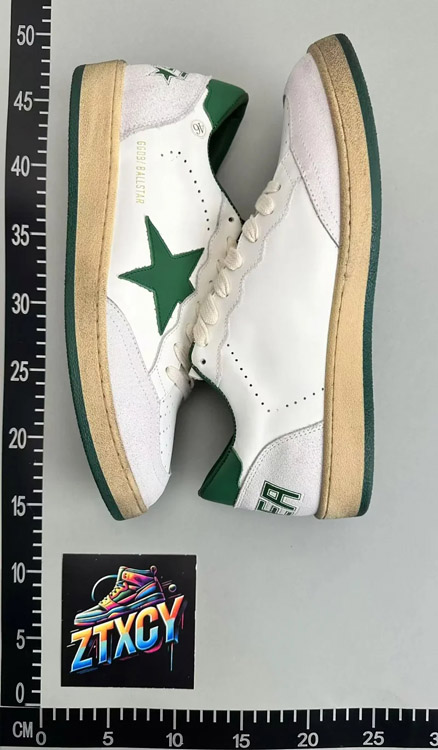 Zdjęcie QC 2 z 2 — Golden Goose Superstar Sneakers [30 styles]