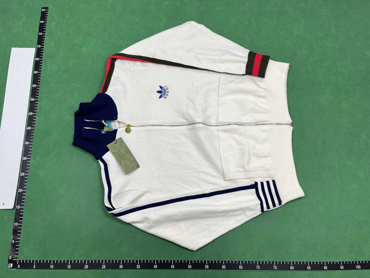 Zdjęcie QC 1 z 3 — Adidas Originals Track Jacket